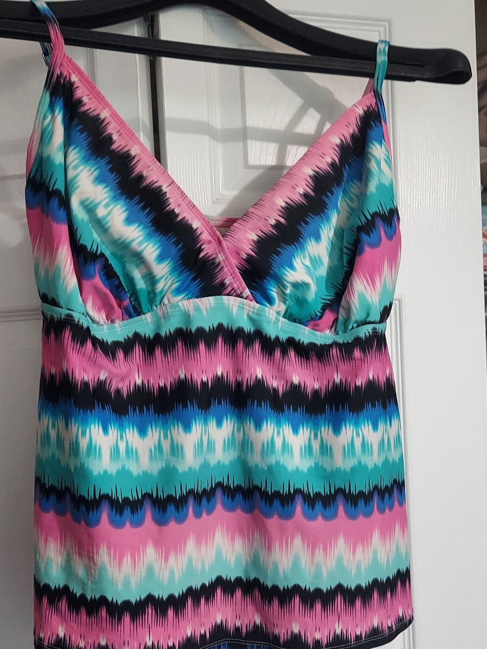 Catalina Women's Abstract Swim Tankini Top Size 2X (18W-20W)